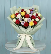 Букет цветов из:  Розы в Талах