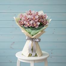 Букет цветов из:  Орхидеи и Розы #REPLACE_PRED# Талах