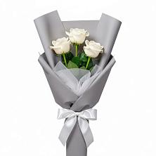 Букет 3 белые розы в Талах