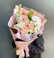 Букет цветов из:  Хризантемы и Розы в Талах