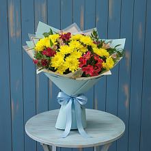 Букет цветов из:  Альстромерии и Хризантемы в Талах