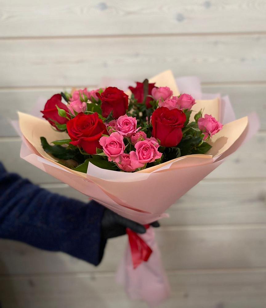 Букет цветов из: Розы в Талах