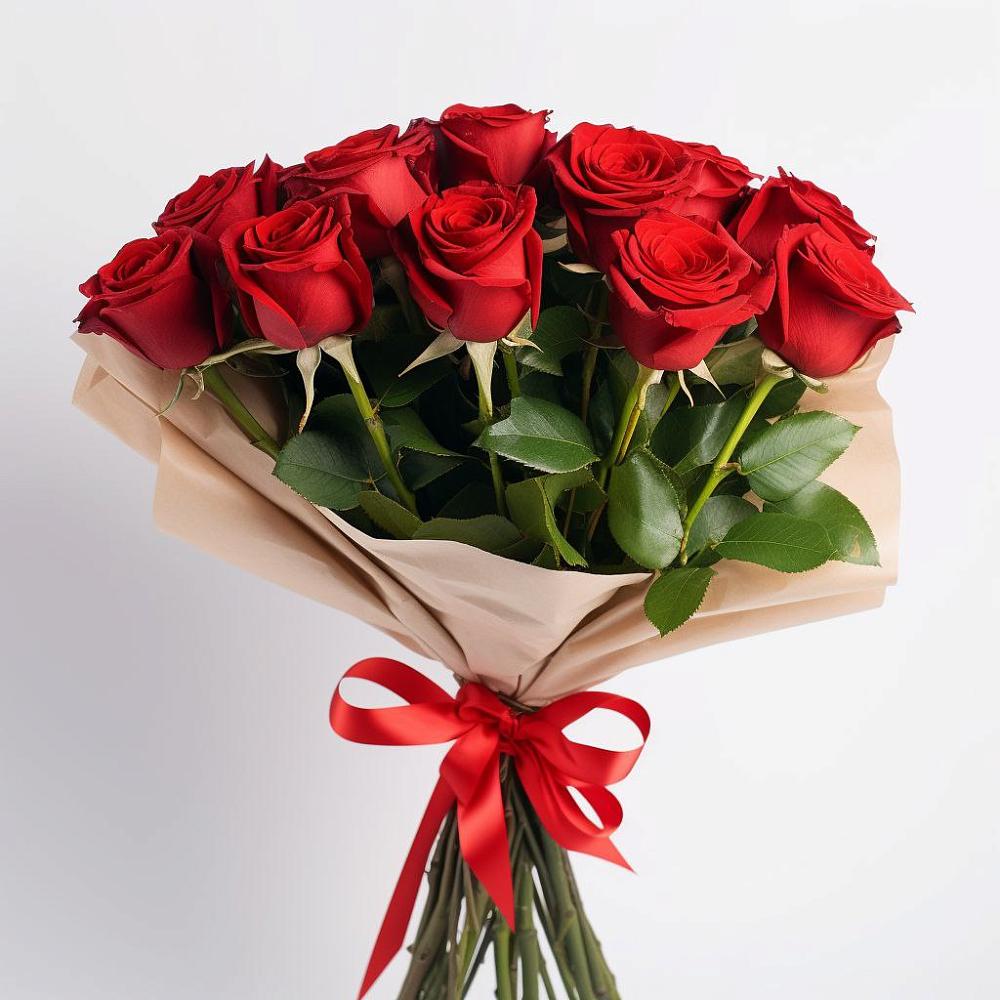 Букет 11 Красных роз Эдлесс Лав в Талах