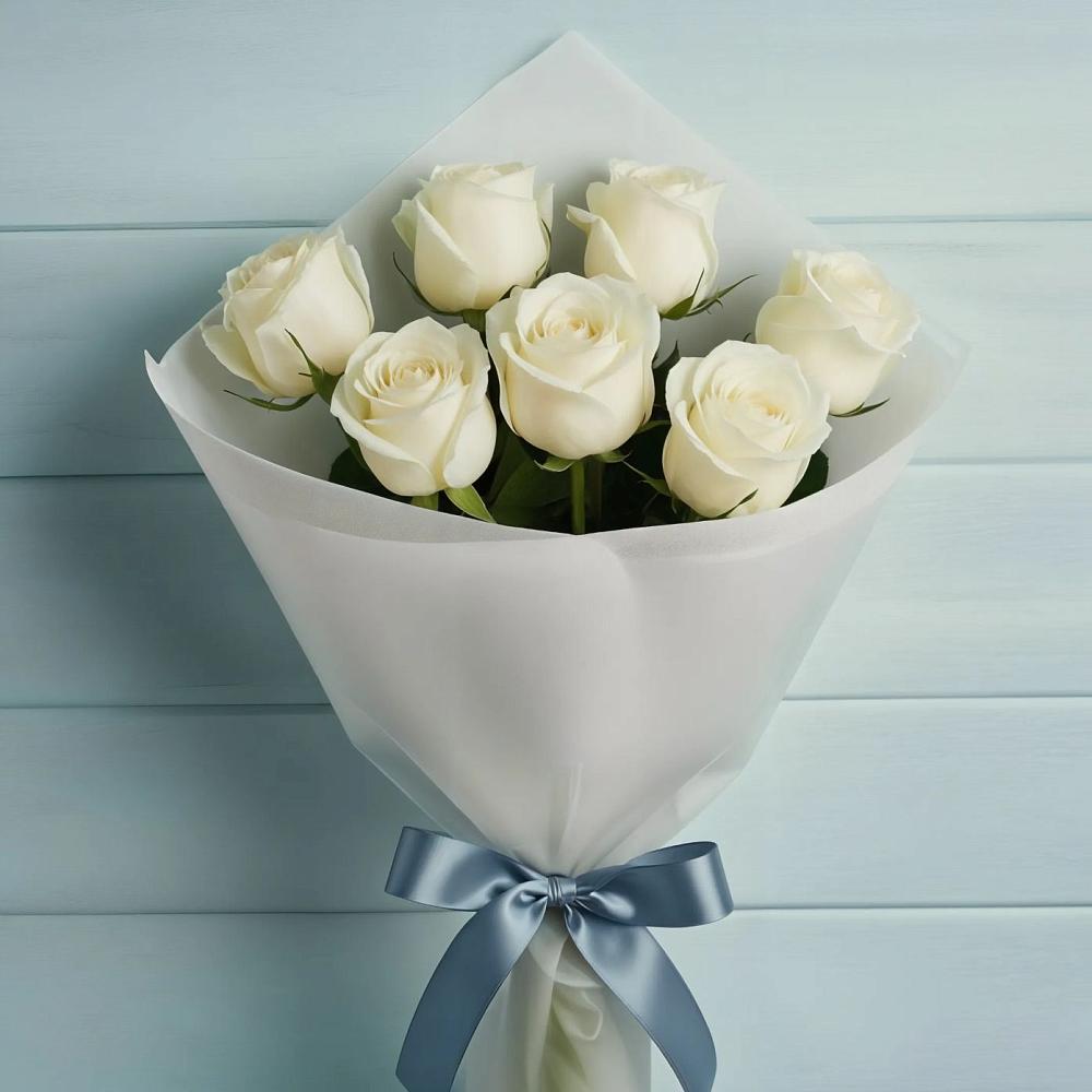 Букет 7 Белых роз Эдлесс Лав в Талах