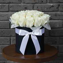 Цветочная композиция из Розы в шляпной коробке в Талах