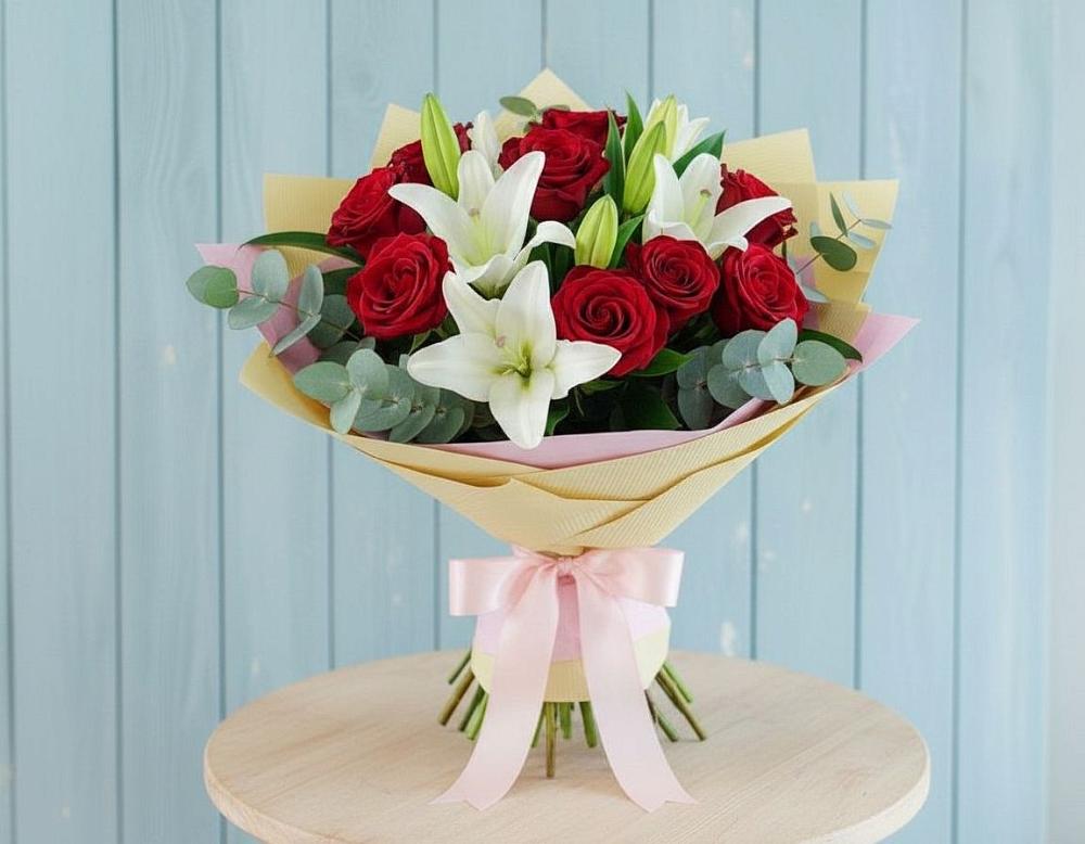 Букет цветов из: Лилии и Розы в Талах